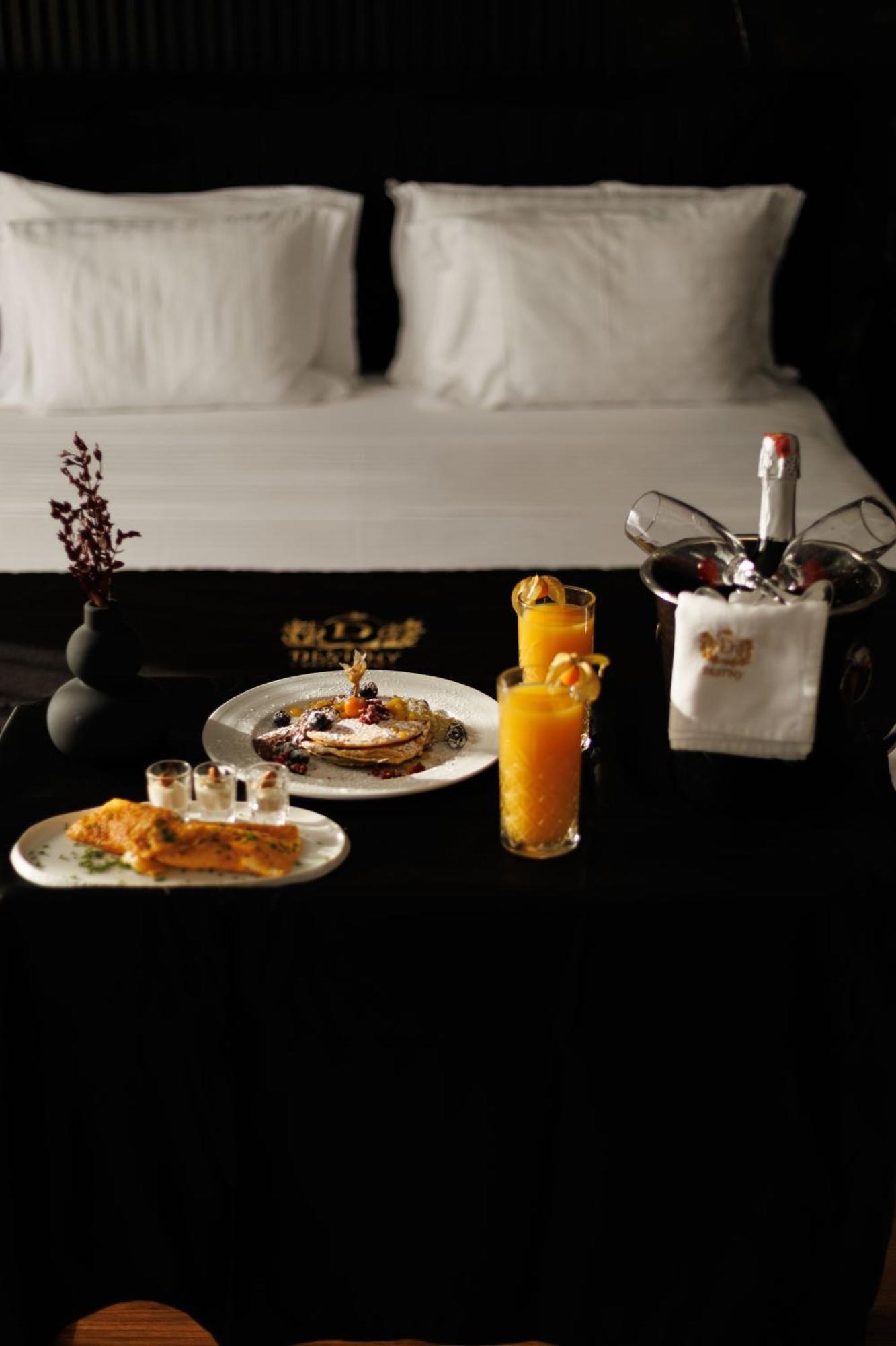 Destiny Hotel & Spa Yzberishti Eksteriør bilde