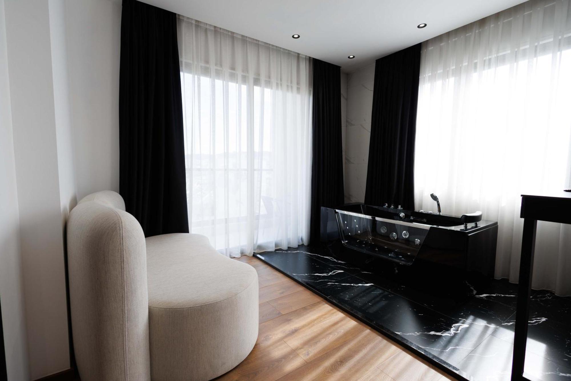 Destiny Hotel & Spa Yzberishti Eksteriør bilde
