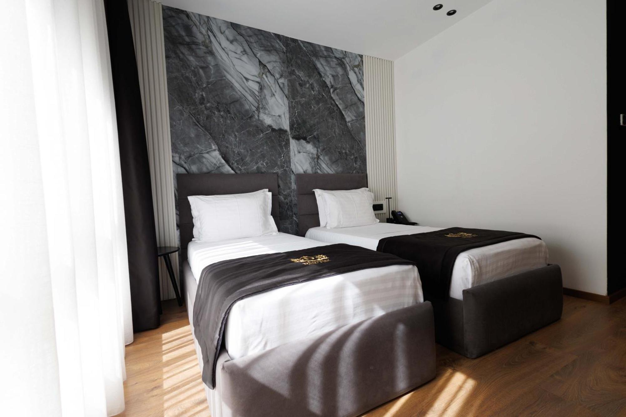 Destiny Hotel & Spa Yzberishti Eksteriør bilde